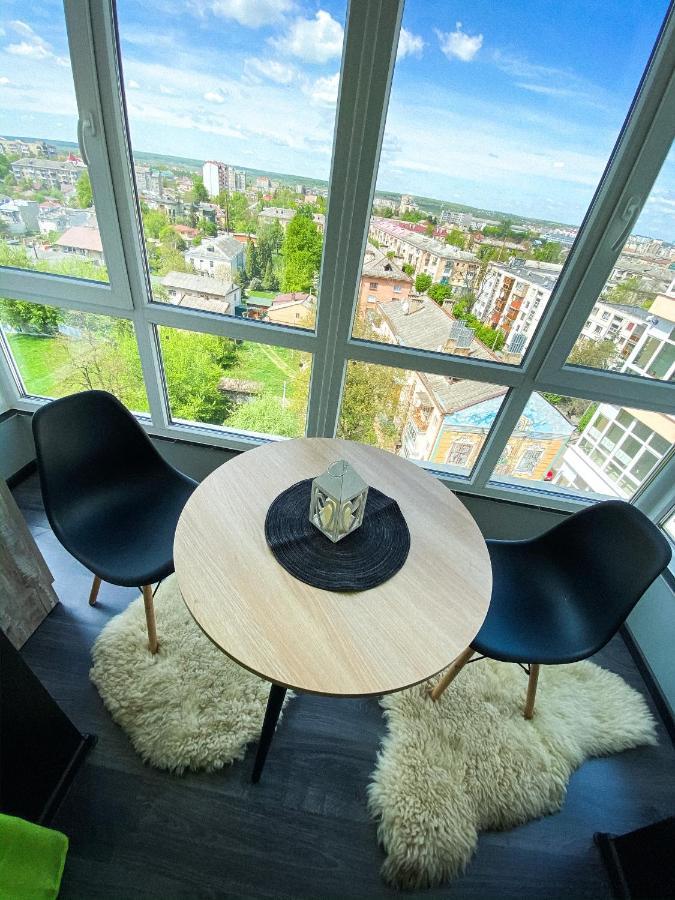 Belvederska Apartment 3 Ivano Frankivsk Bagian luar foto