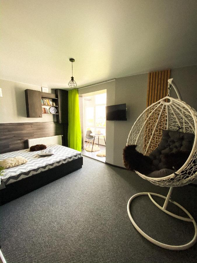 Belvederska Apartment 3 Ivano Frankivsk Bagian luar foto