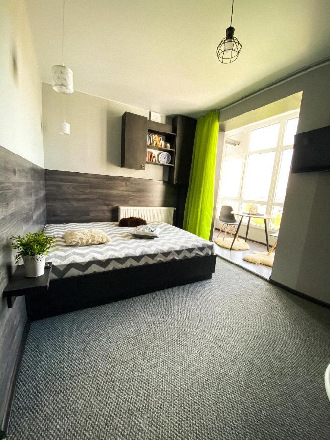 Belvederska Apartment 3 Ivano Frankivsk Bagian luar foto
